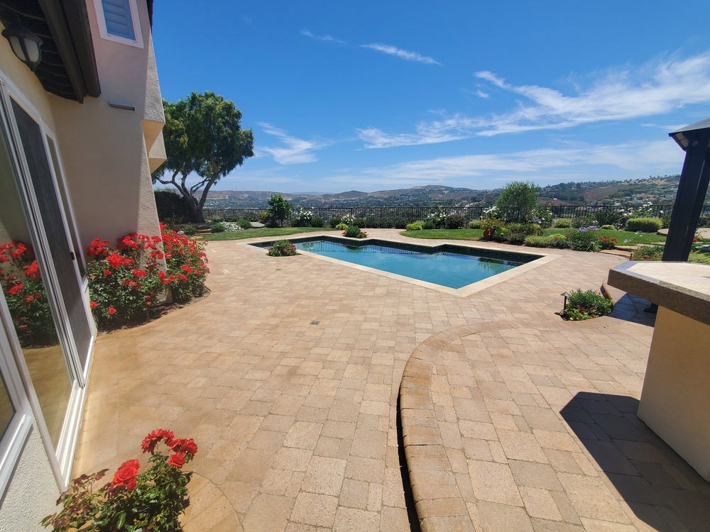 Pool Deck Resurface before and after in Lake Forest